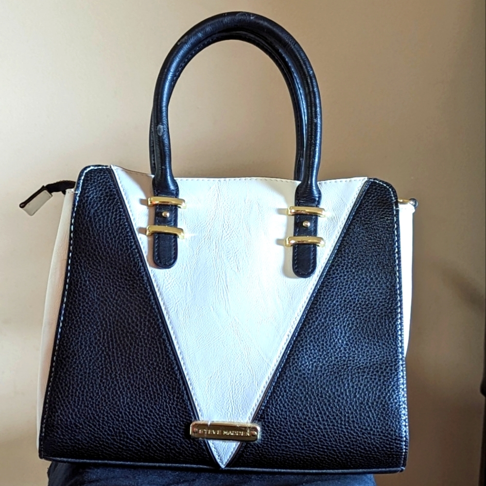 Steve Madden Handbag Shoulder Bag Purse Black and White